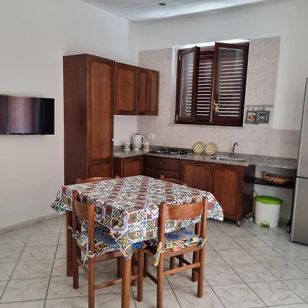 L'Angolo Dei Barcaioli Apartment Palermo Luaran gambar