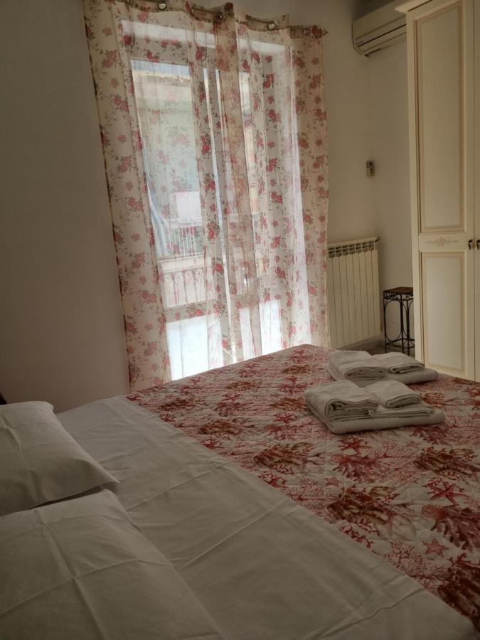 L'Angolo Dei Barcaioli Apartment Palermo Luaran gambar