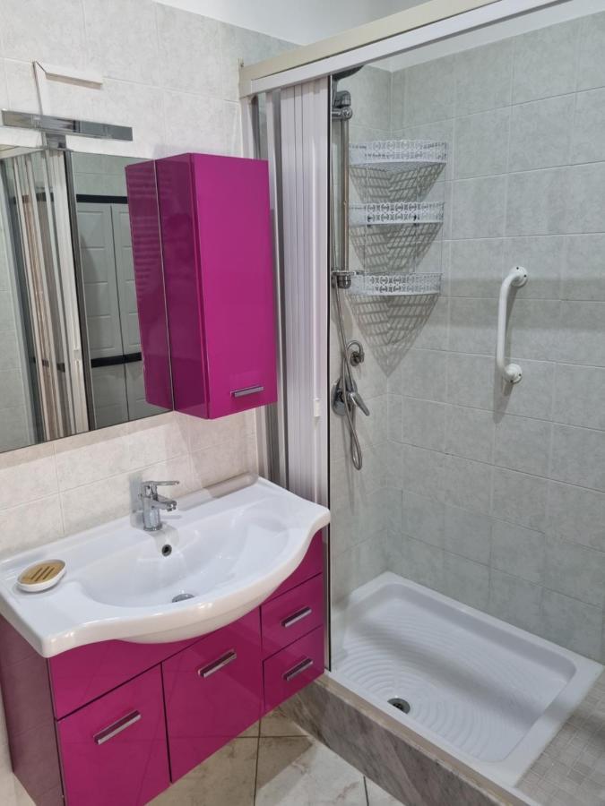 L'Angolo Dei Barcaioli Apartment Palermo Luaran gambar