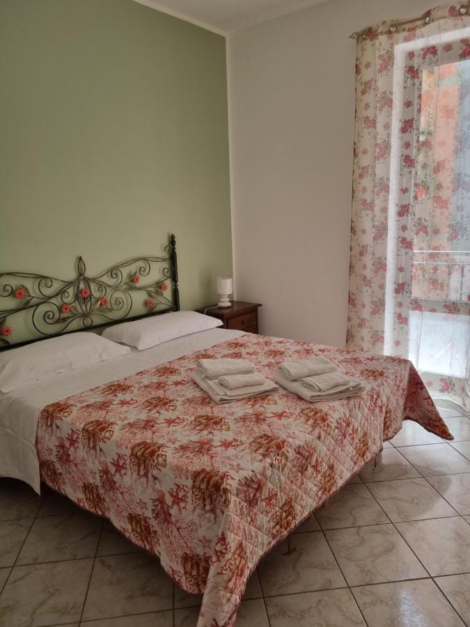 L'Angolo Dei Barcaioli Apartment Palermo Luaran gambar