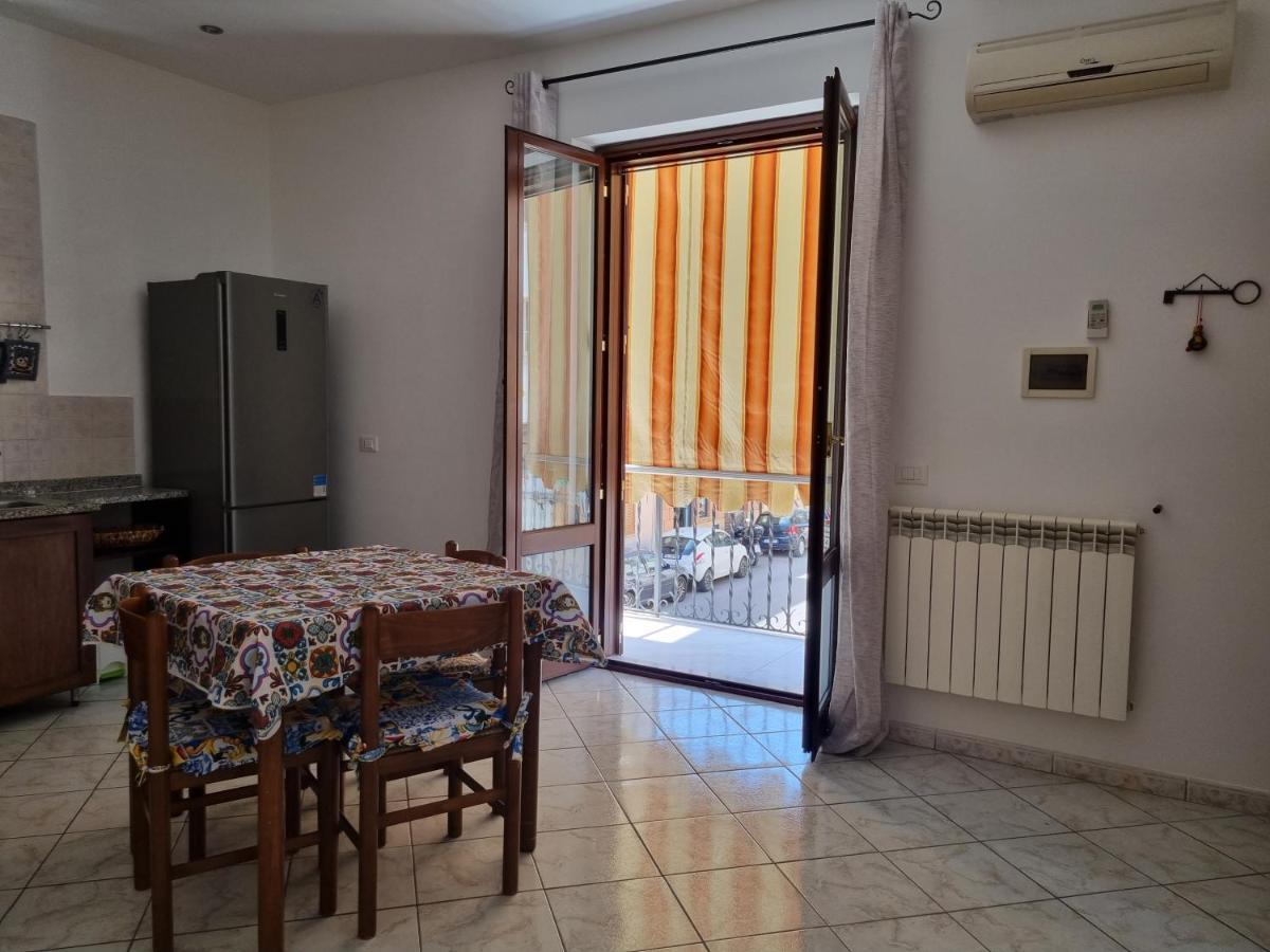 L'Angolo Dei Barcaioli Apartment Palermo Luaran gambar