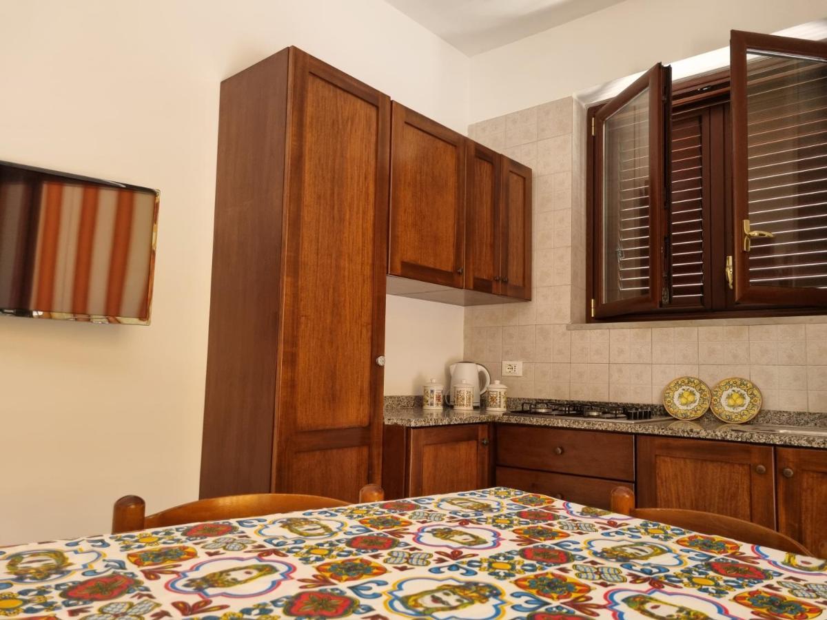 L'Angolo Dei Barcaioli Apartment Palermo Luaran gambar